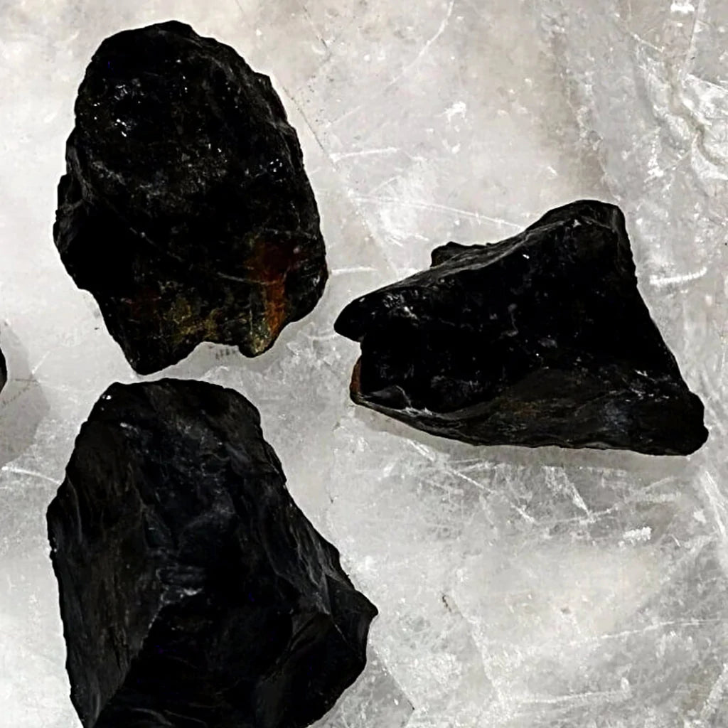 Black Onyx Gemstone Ring Size 4.5 - collectionsbytracy.com