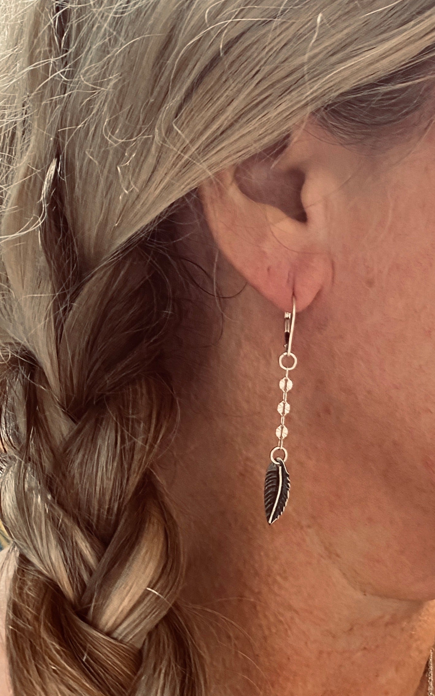 Leaf dangle earring - collectionsbytracy.com