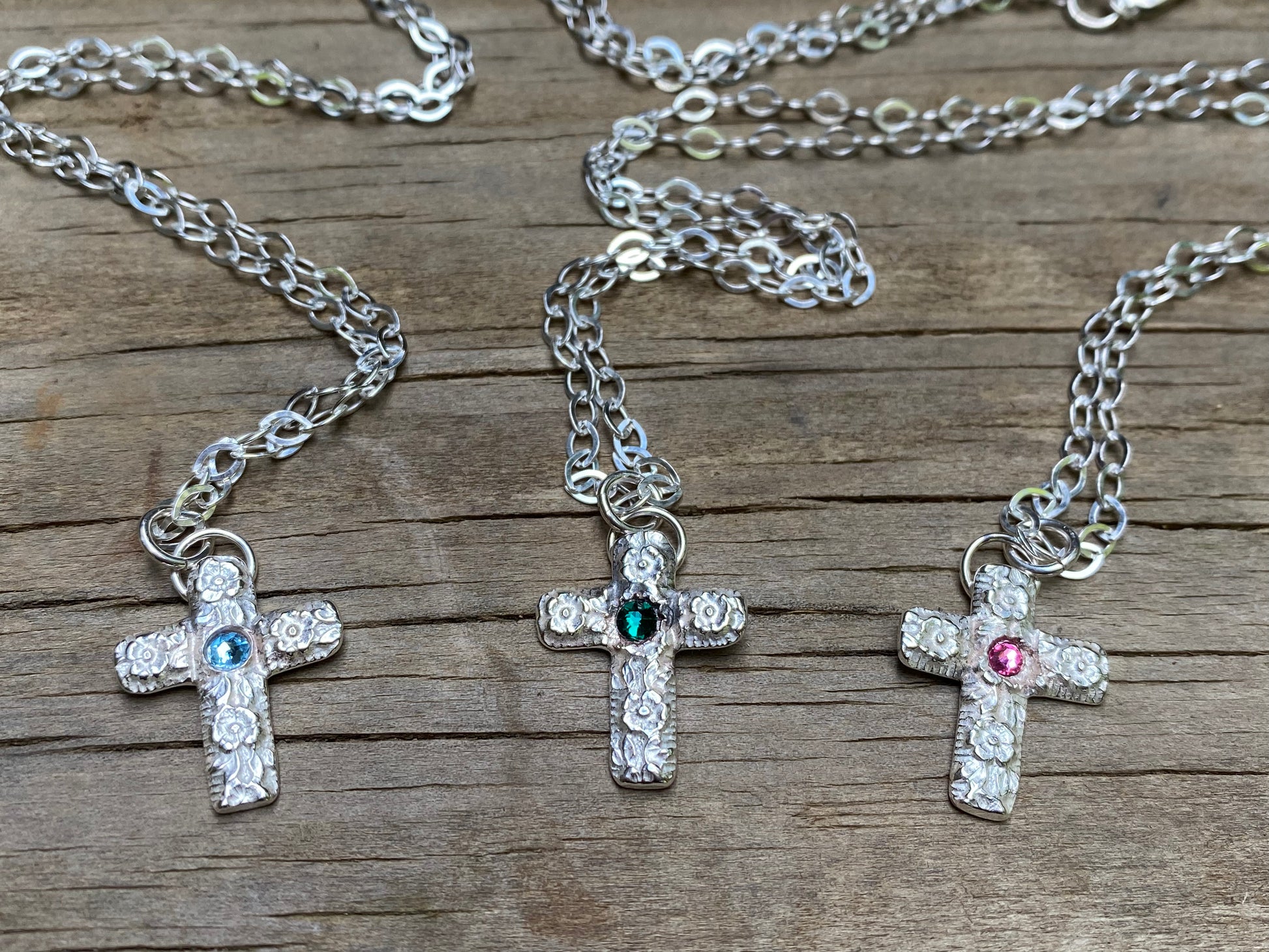 Silver cross necklace - collectionsbytracy.com
