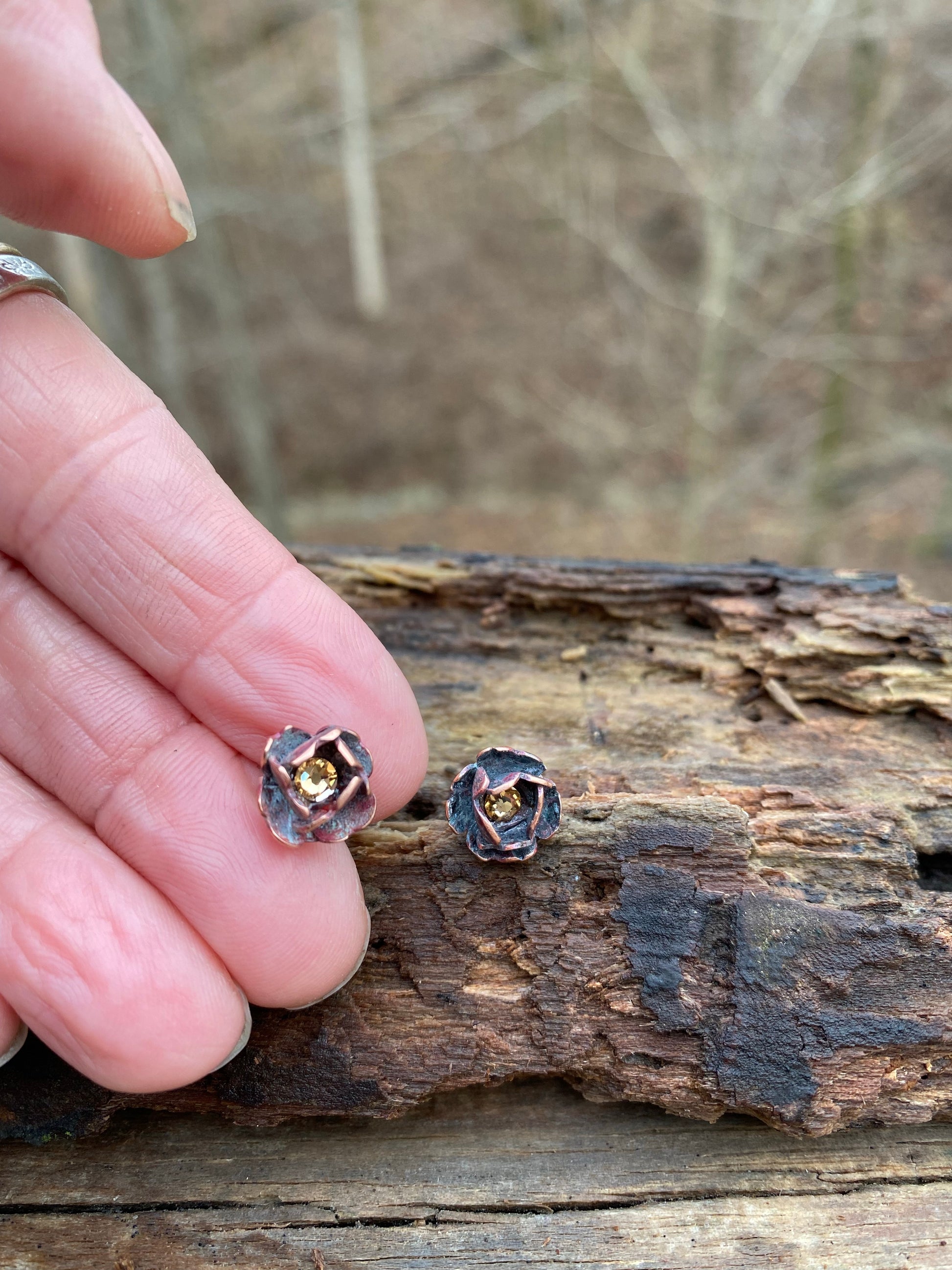 Winter copper blossom earrings - collectionsbytracy.com