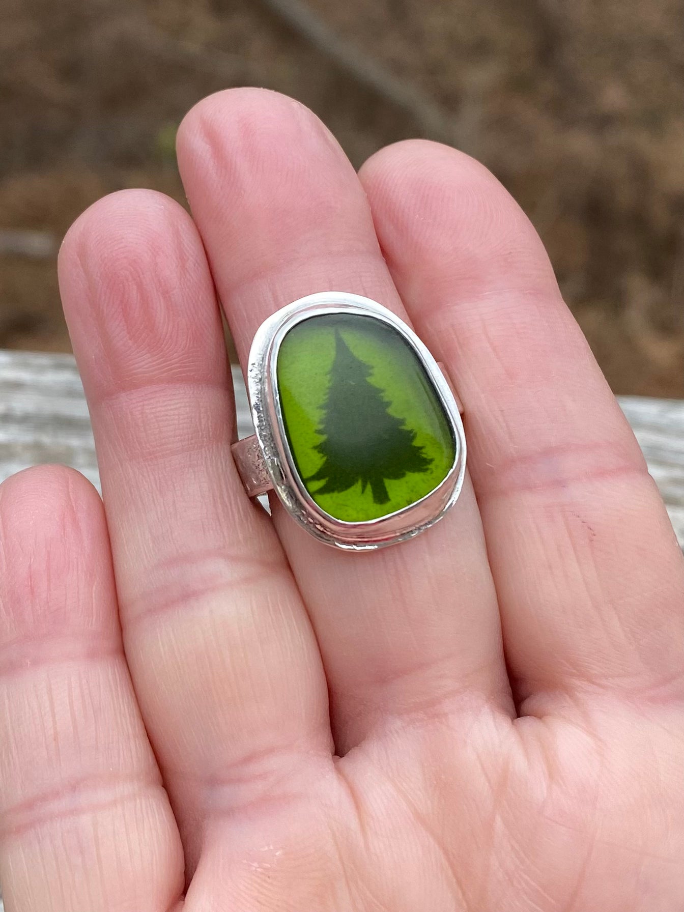 Pine tree silhouette ring