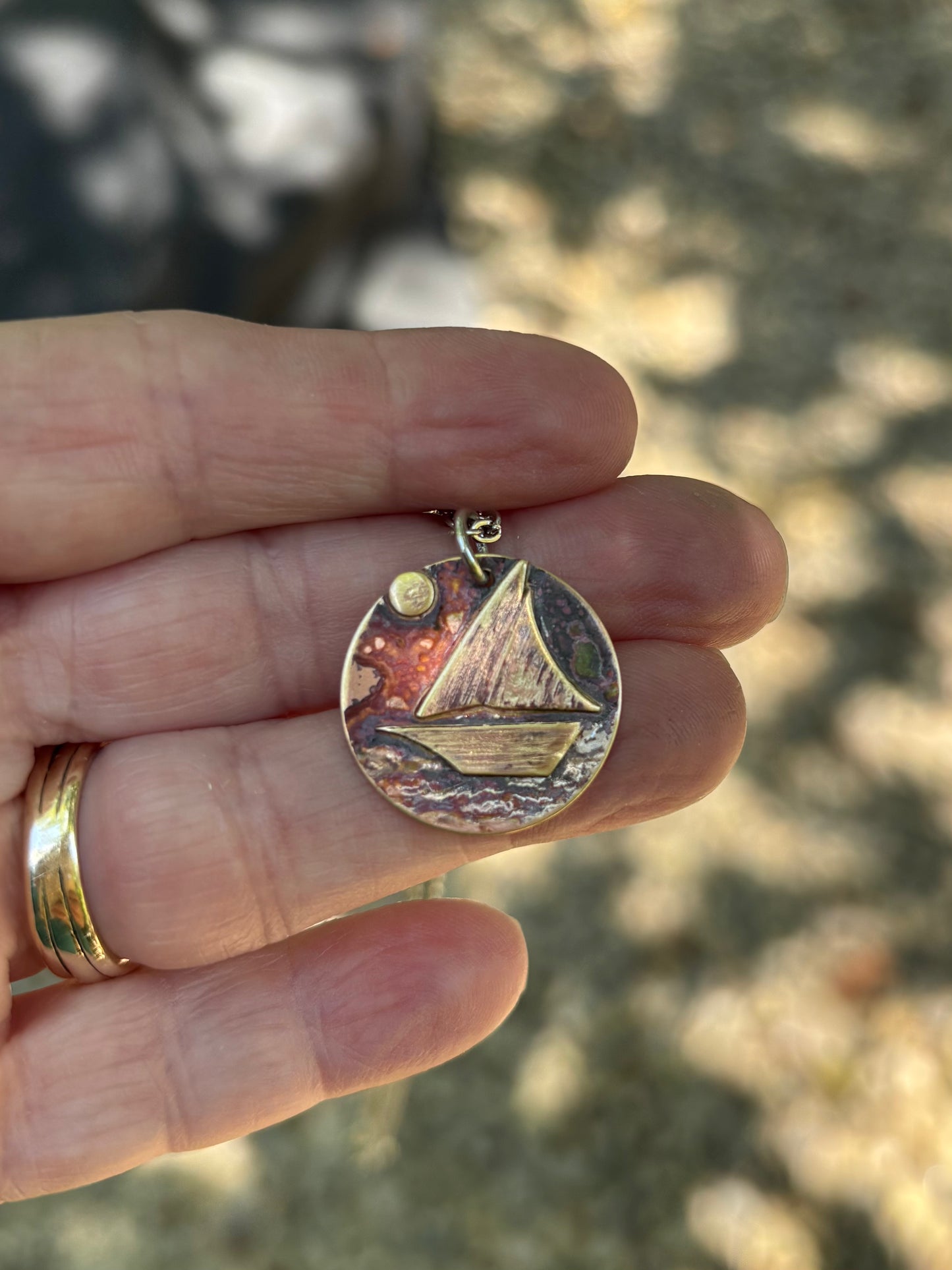 Sailboat necklace