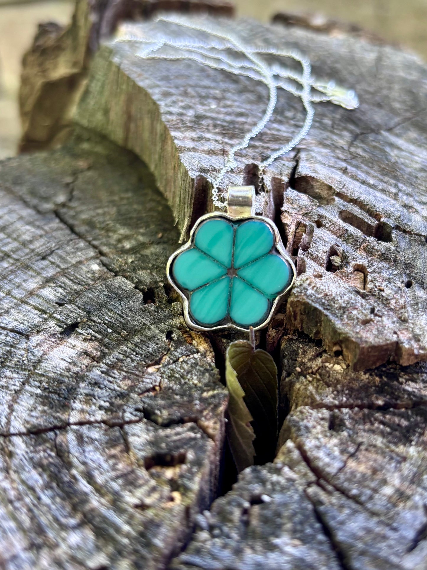 Sea green etched flower necklace