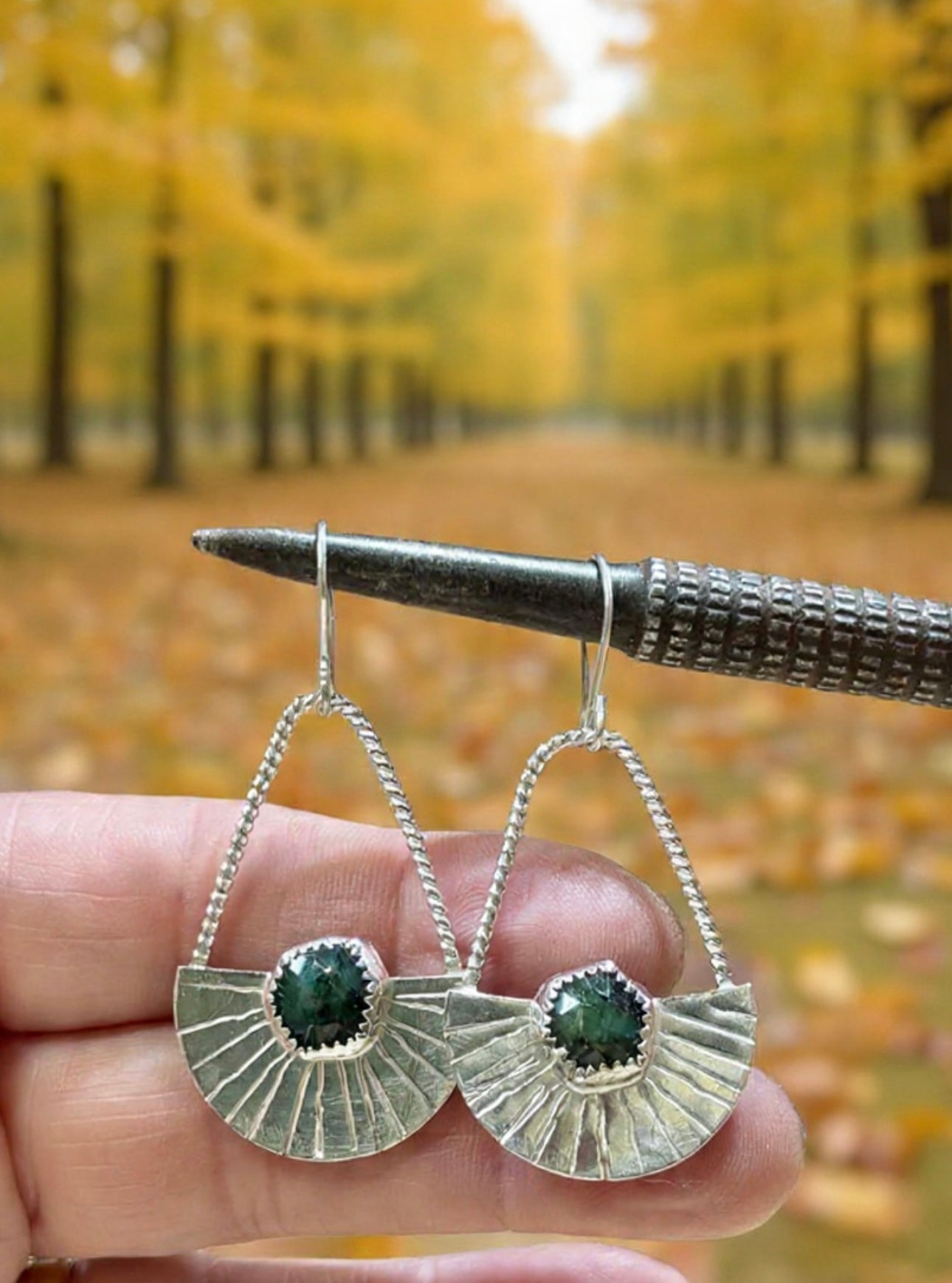 Emerald hexagon earrings