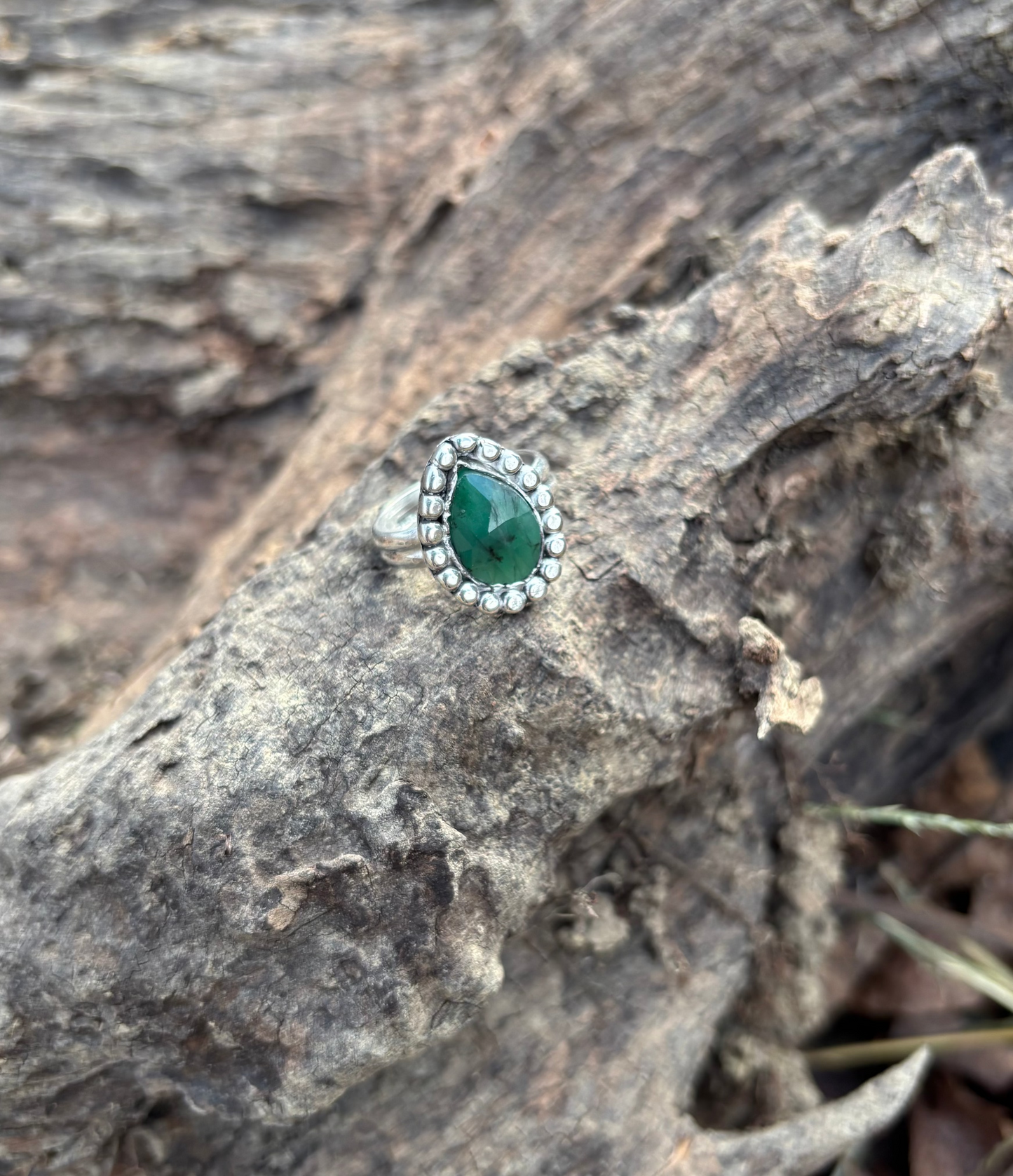 Emerald ring