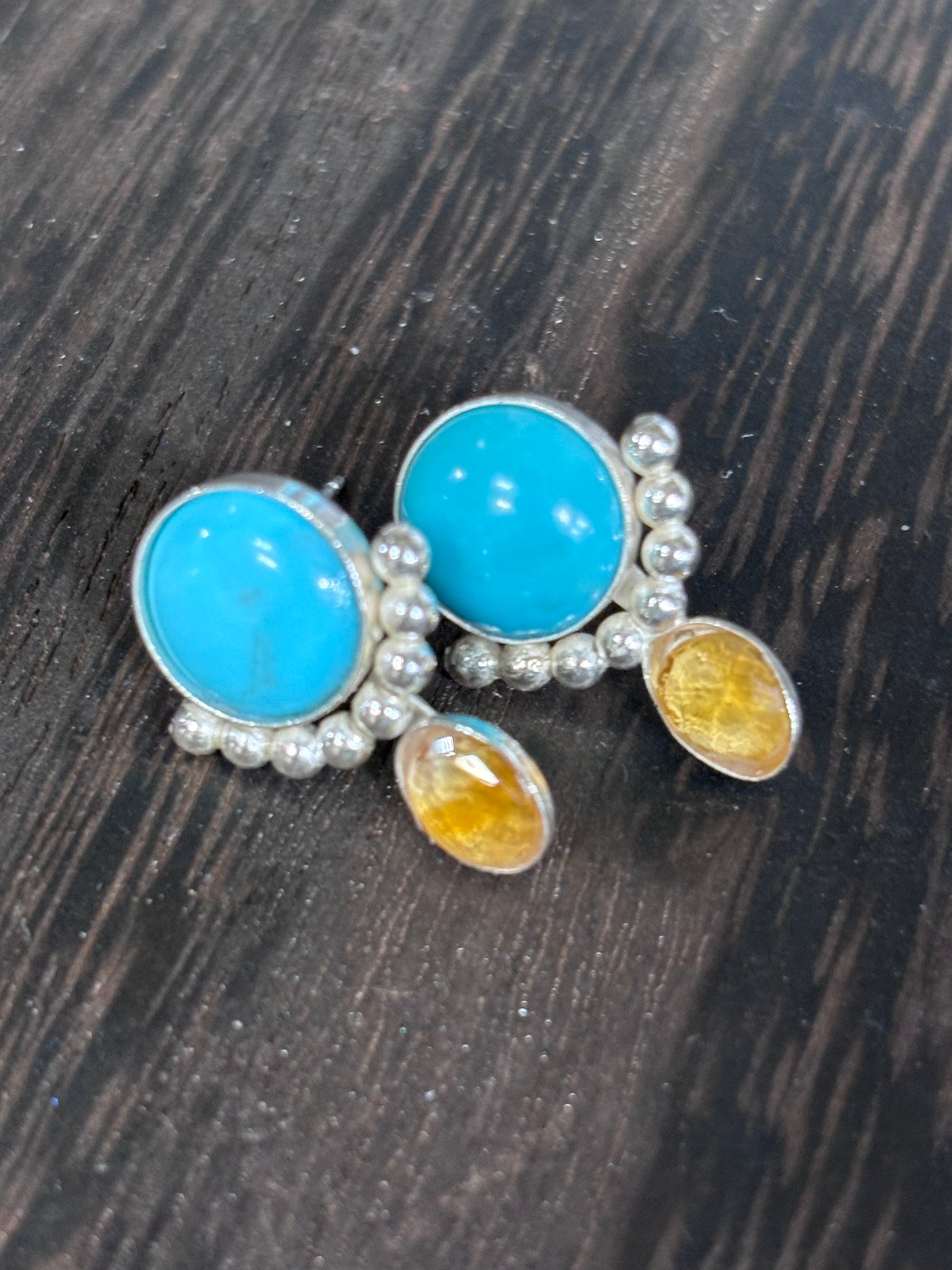 Turquoise earring - collectionsbytracy.com