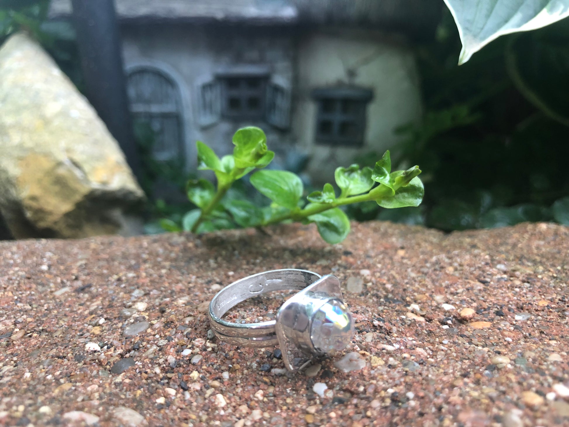 Swarovski crystal cocktail ring - collectionsbytracy.com