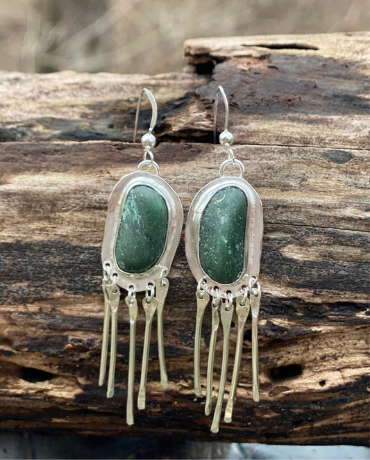 Tumble Green stone earrings - collectionsbytracy.com