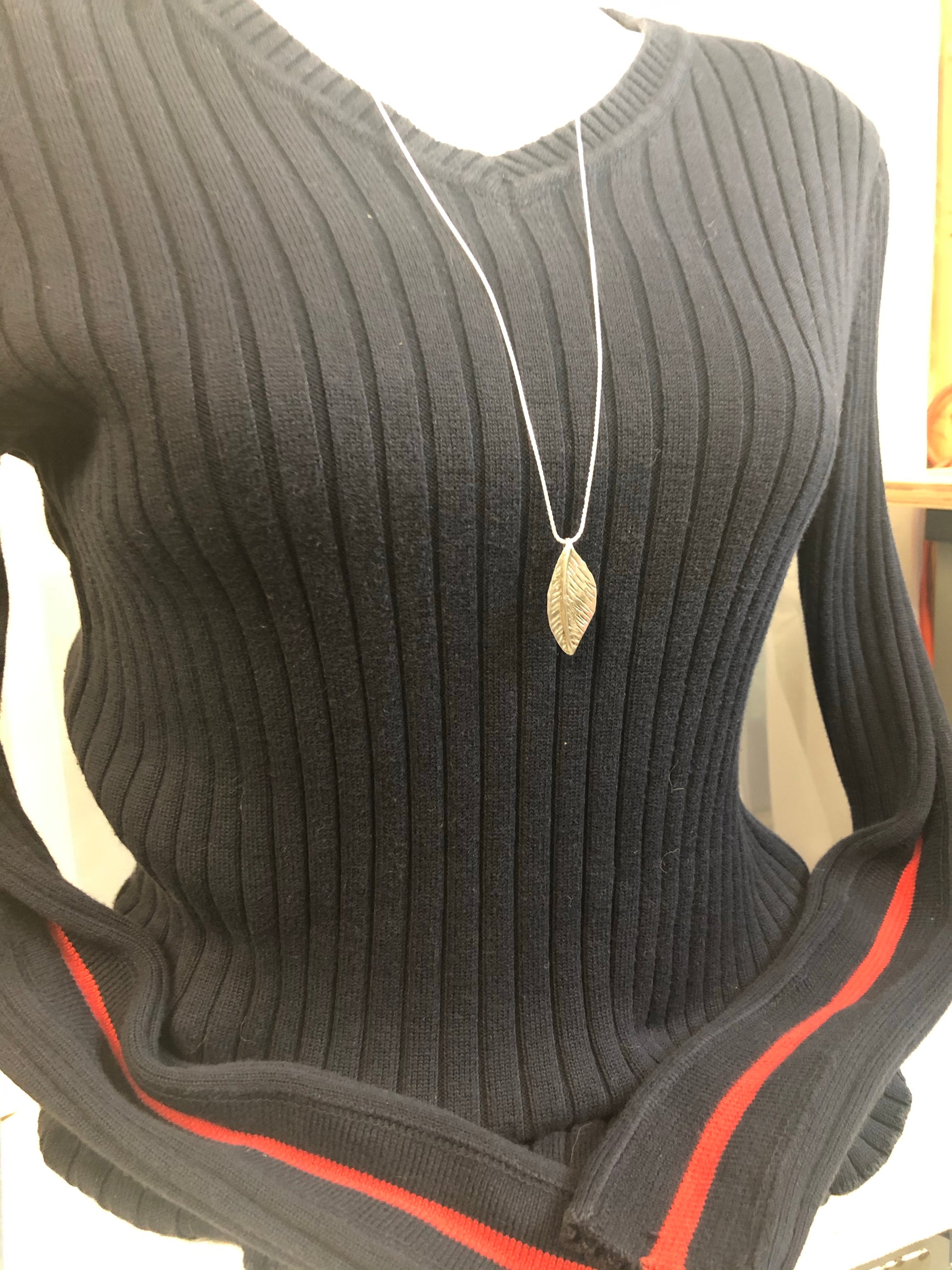Leaf necklace - collectionsbytracy.com