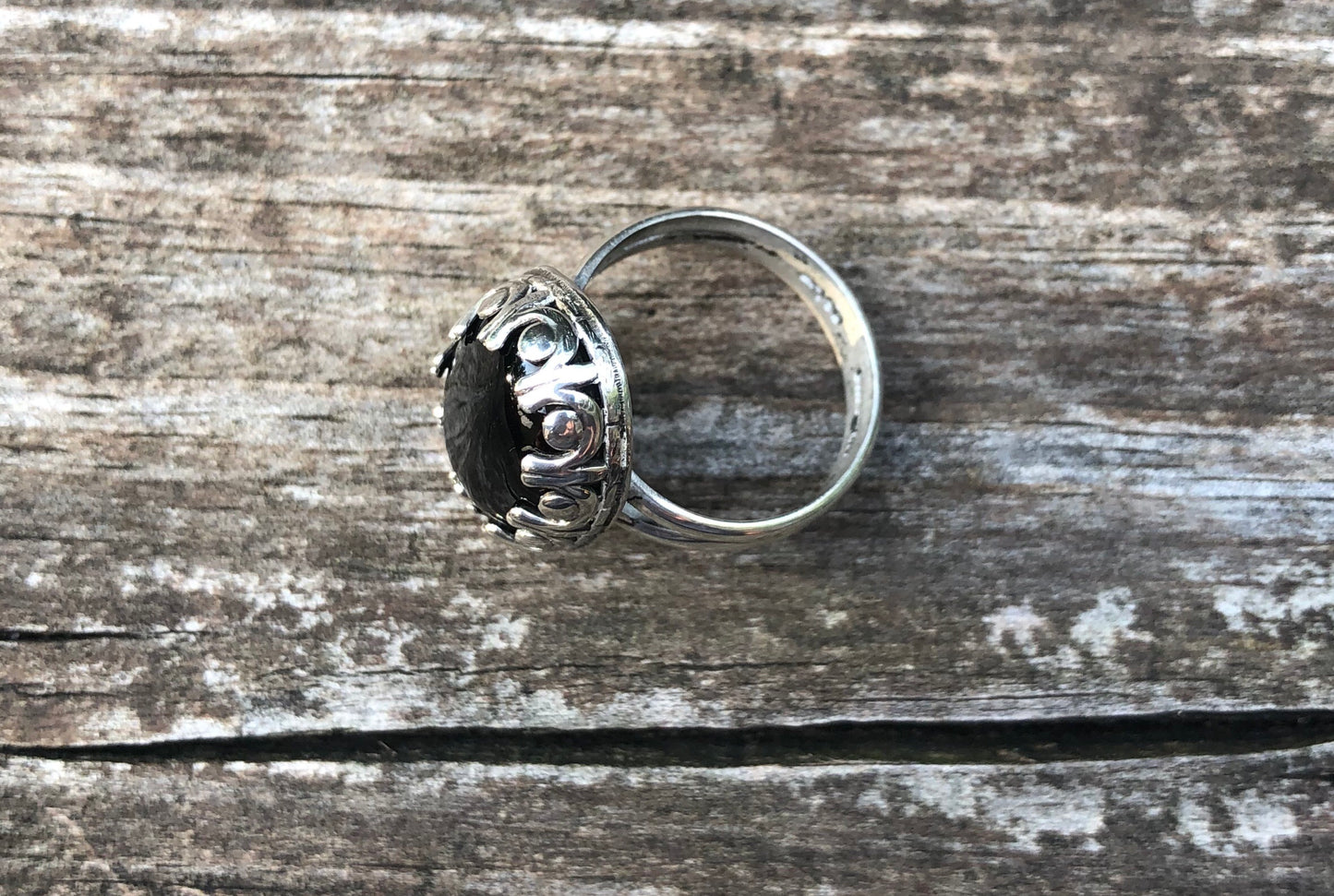 Black onyx sterling silver ring - collectionsbytracy.com