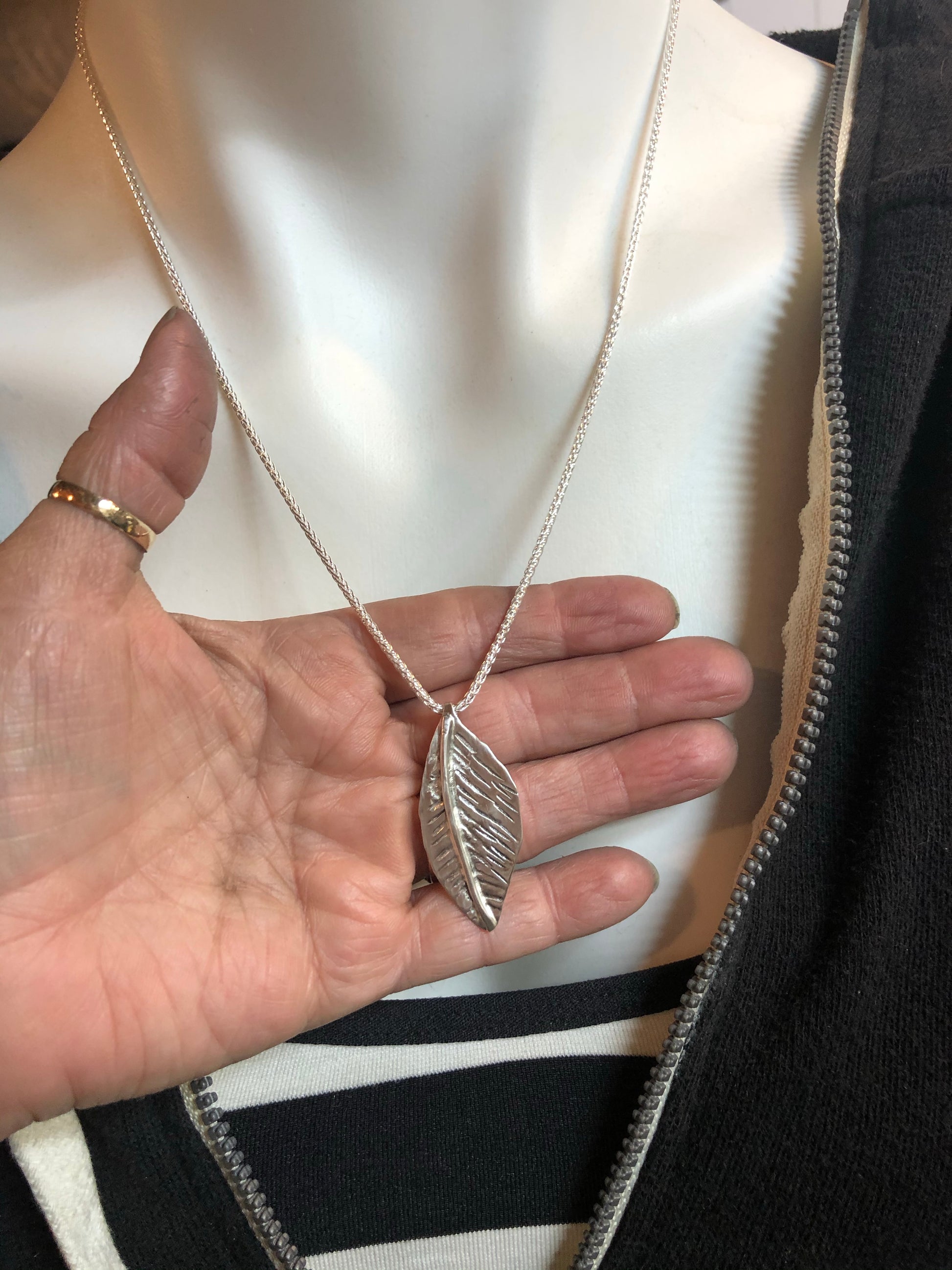 Leaf necklace - collectionsbytracy.com