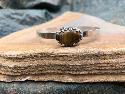 Tigers Eye bangle - collectionsbytracy.com
