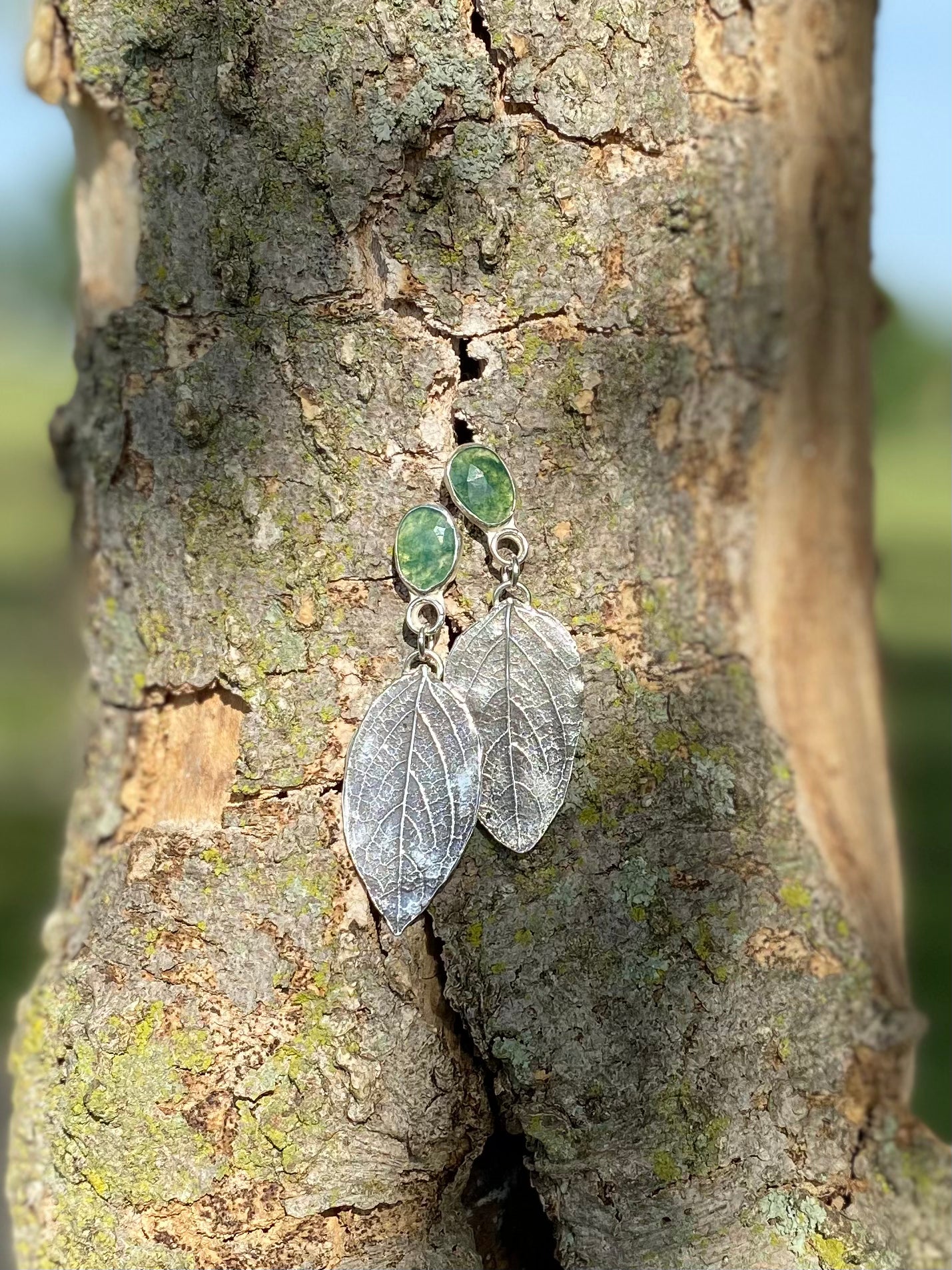 Moss Agate stone & Silver Leaf earrings - collectionsbytracy.com
