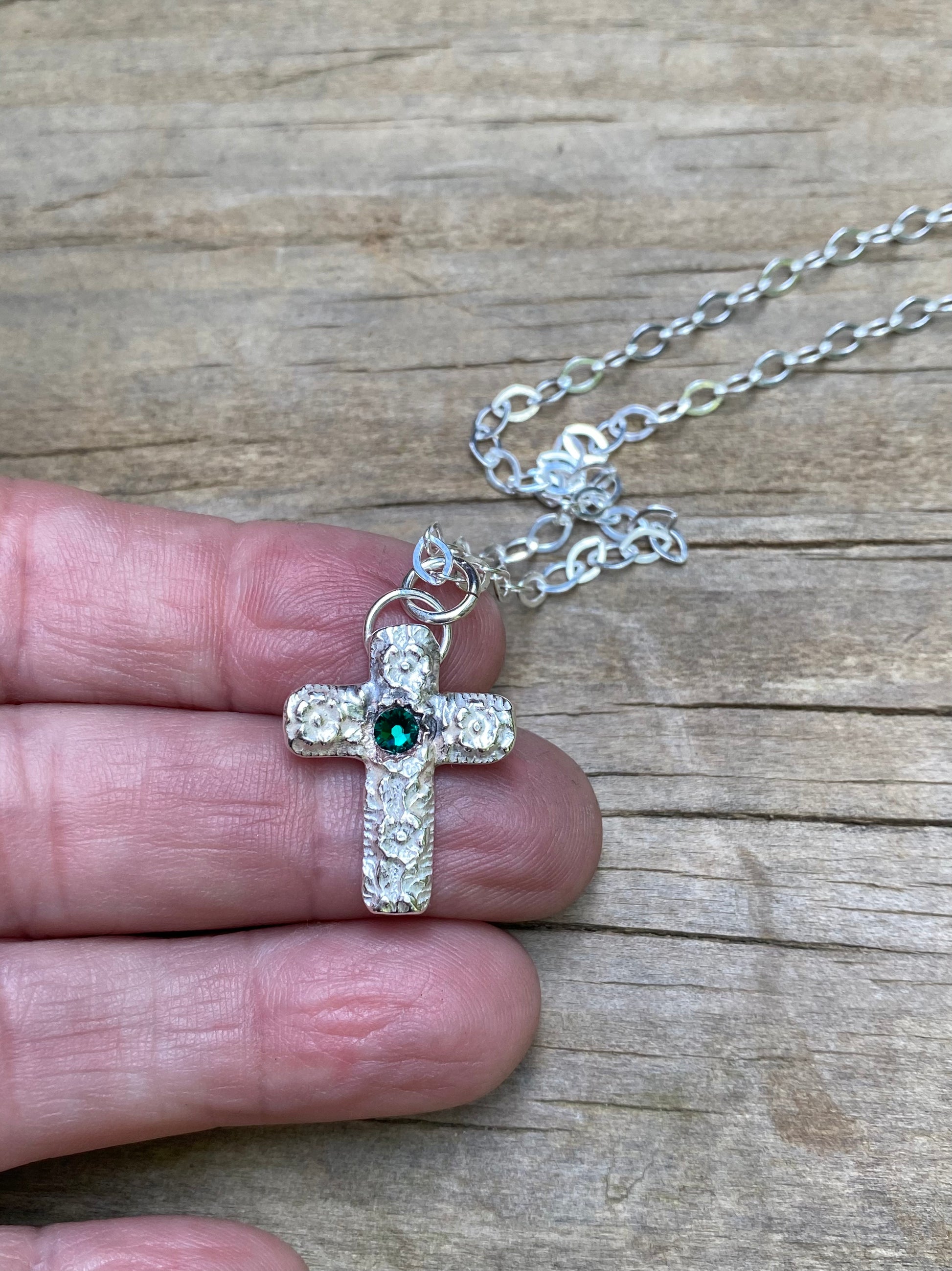 Silver cross necklace - collectionsbytracy.com