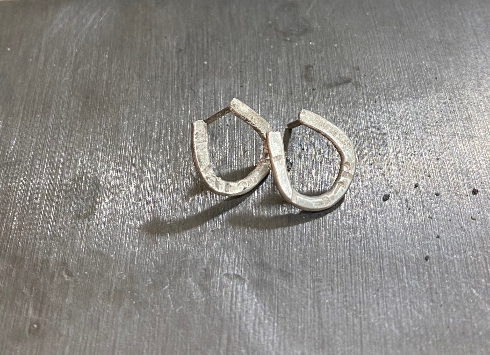 Horseshoe silver studs - collectionsbytracy.com